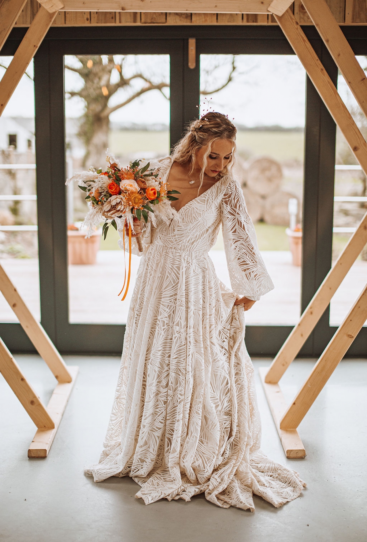 Boho bridal style at Stennack Farm